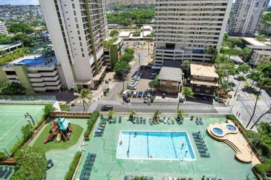 Beautifully Renovated 32Nd Floor Deluxe Ocean View Waikiki Condo Condo Honolulu Buitenkant foto