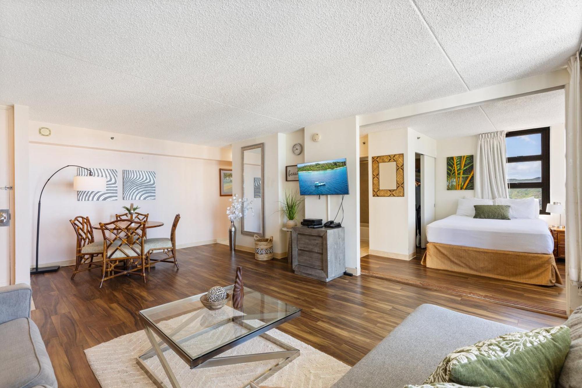 Beautifully Renovated 32Nd Floor Deluxe Ocean View Waikiki Condo Condo Honolulu Buitenkant foto